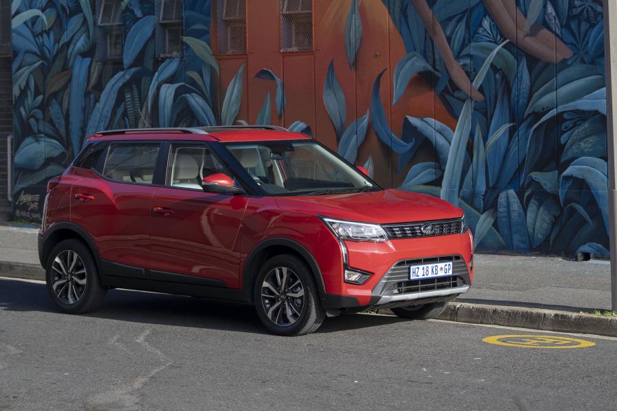  Mahindra XUV300 2019 года  (ZA) (фото 6 из 40)